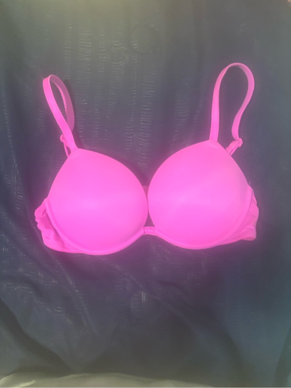 Victoria’s Secret Add 2 Cups Padded Bra